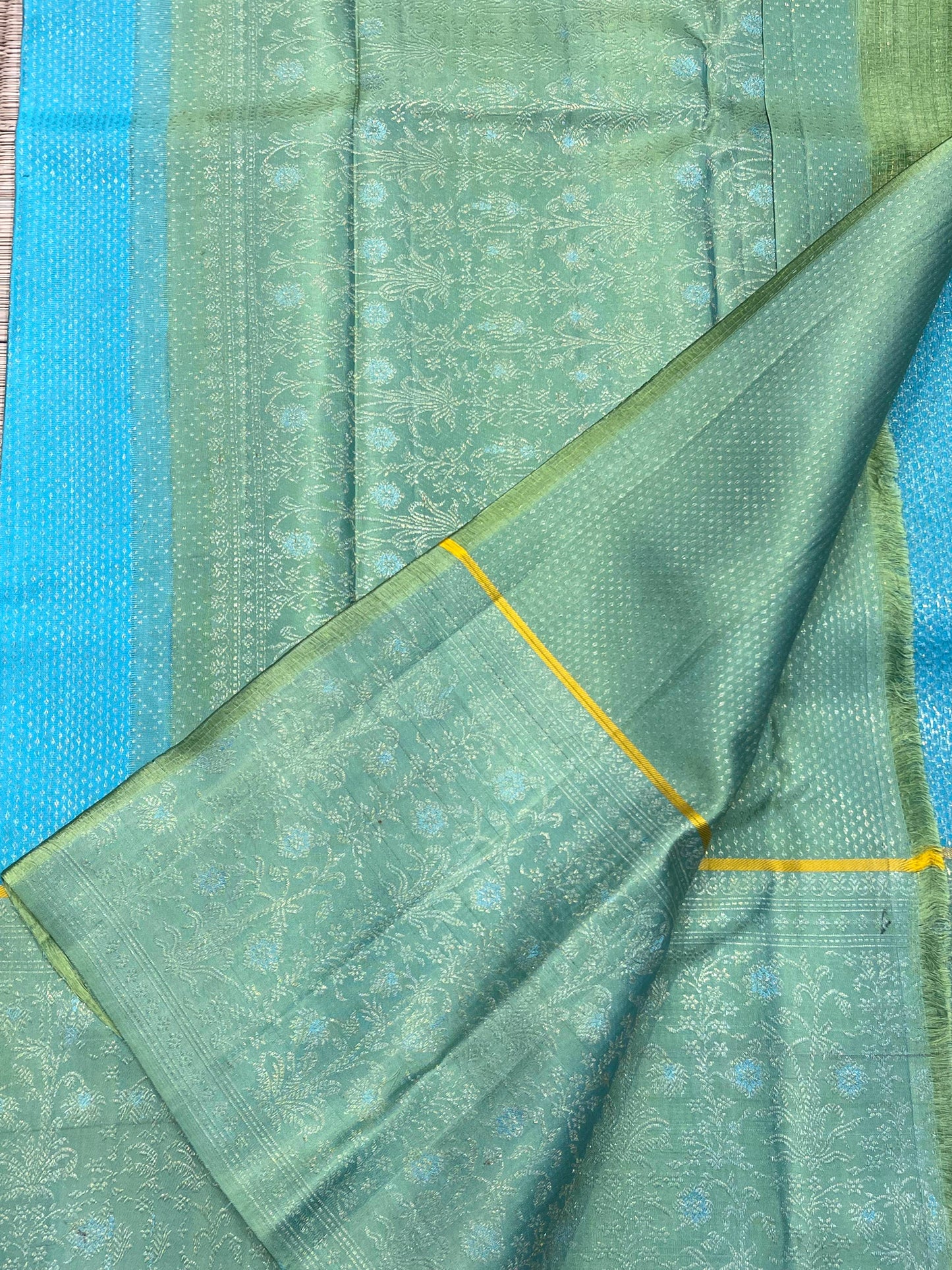 Kanchipuram Handloom Pure Silk Light Blue Saree - Sai Varun SIlks