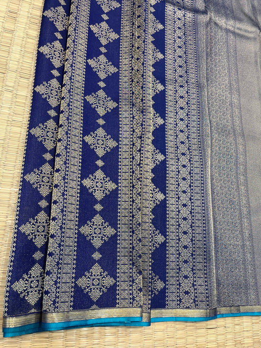 Kanchipuram Handloom Pure Silk Blue Saree - Sai Varun SIlks