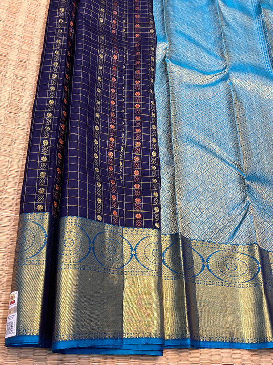 Kanchipuram Handloom Pure Silk Navy Blue Saree - Sai Varun SIlks