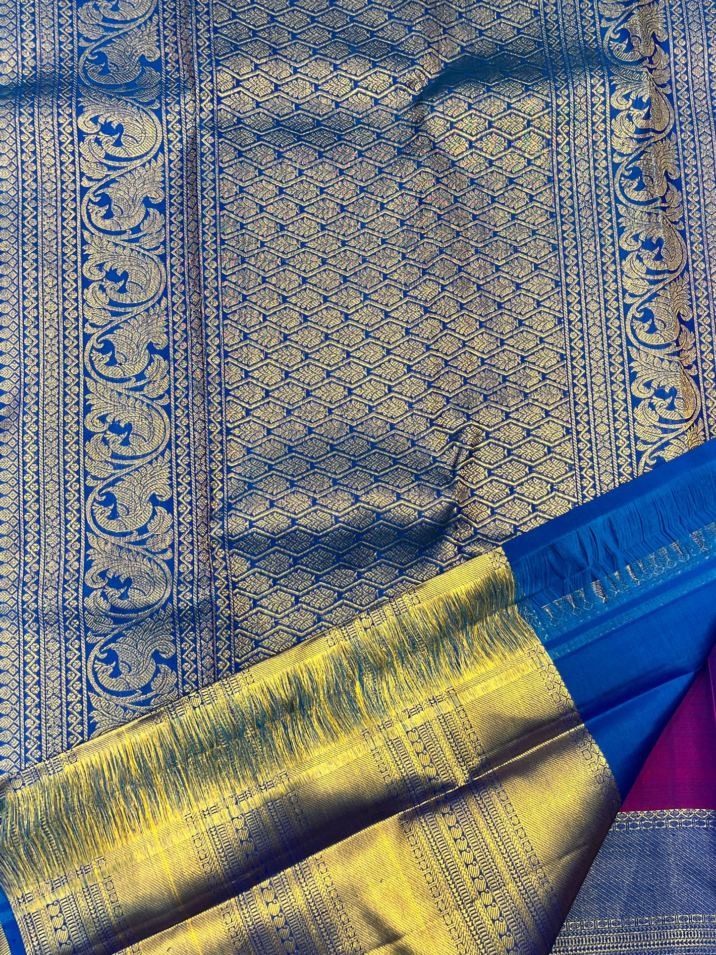 Kanchipuram Handloom Pure Silk Magenta Saree - Sai Varun SIlks