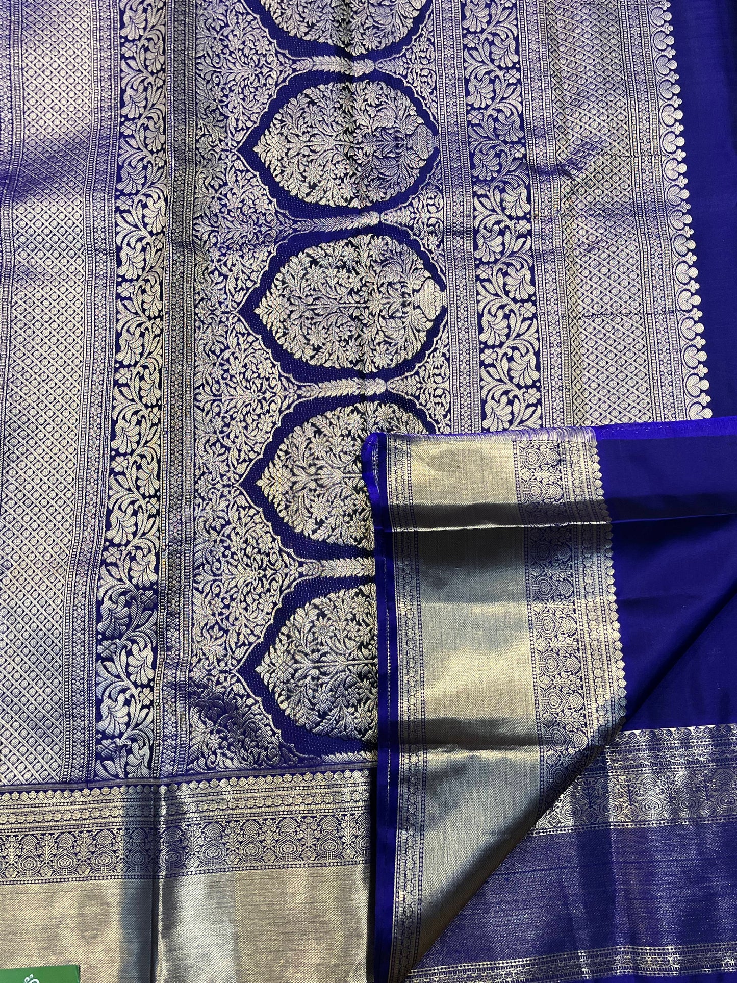 Handloom Silk Royal Blue Colour Saree - Sai Varun SIlks
