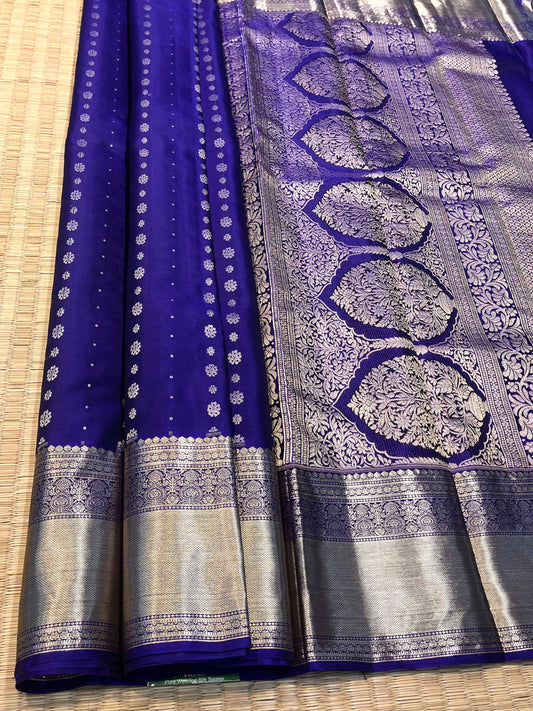 Handloom Silk Royal Blue Colour Saree - Sai Varun SIlks