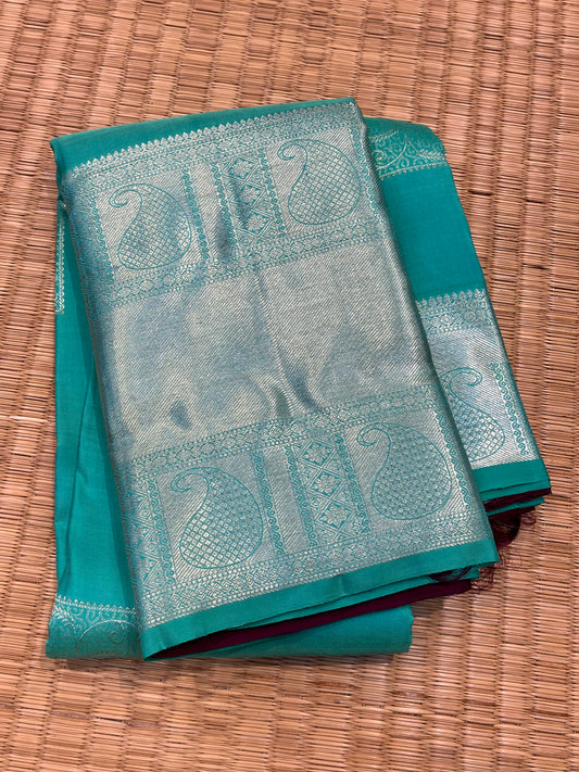 Kanchipuram Handloom pure Silk Light Blue Saree - Sai Varun SIlks